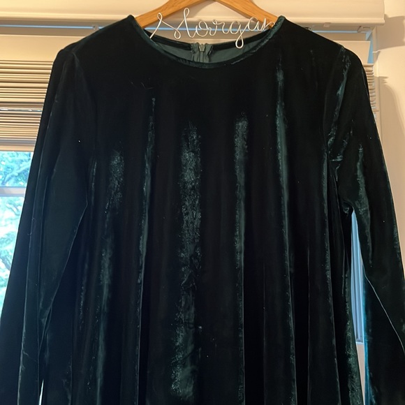 Velvet emerald long sleeve dress - size L - Picture 7 of 7